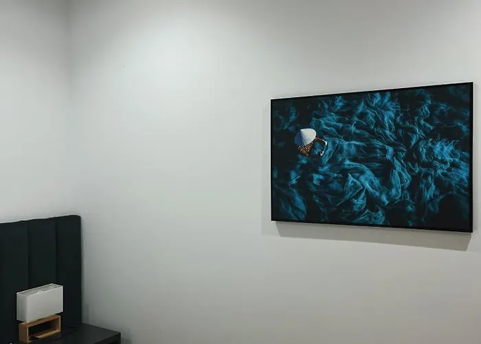 Zajazd Clinton Tirana